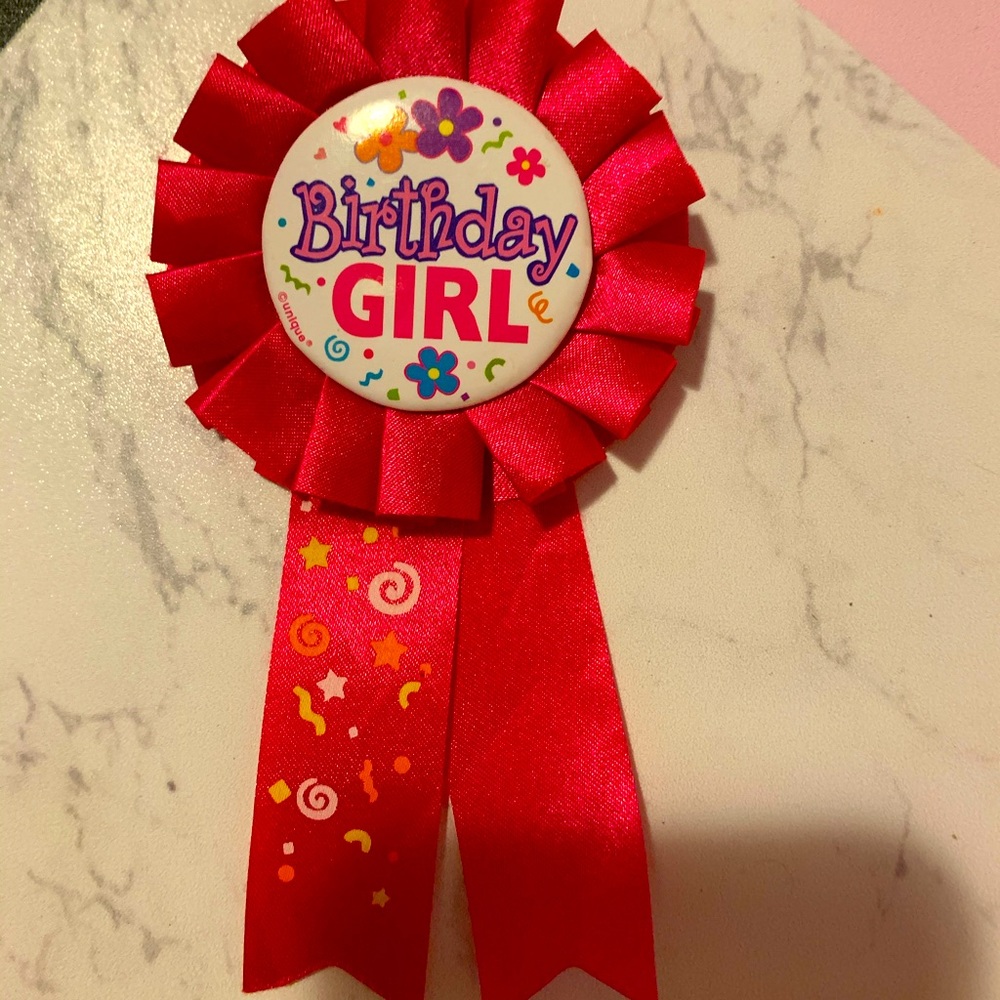 3/10$ Happy birthday birthday girl ribbon